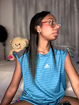 AmyRoss 1 online show from 24, 10, 2025