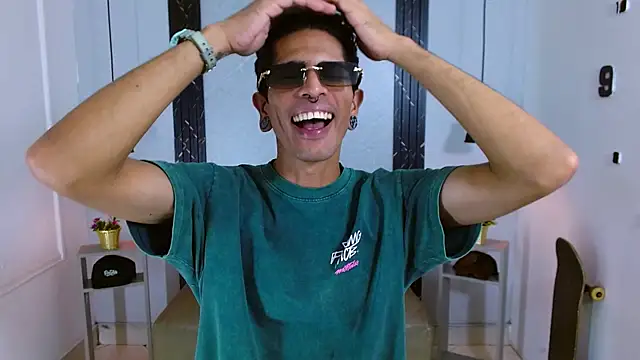 Franvill Trato online show from 22, 11, 2025