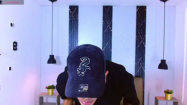 Franvill Trato online show from 22, 9, 2025