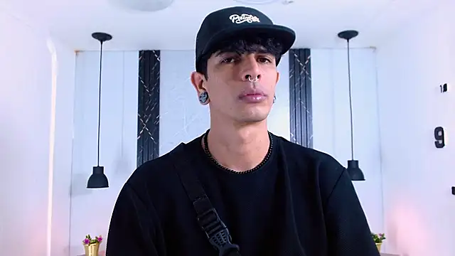 Franvill Trato online show from 10, 11, 2025