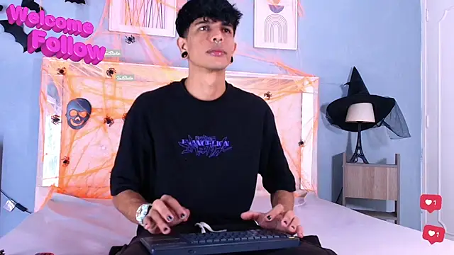 Franvill Trato online show from 21, 10, 2025