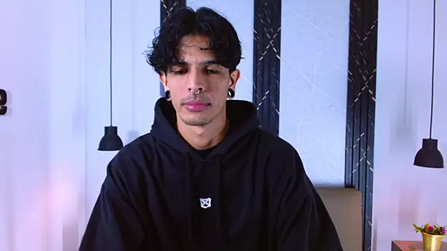 Franvill Trato online show from 26, 9, 2025