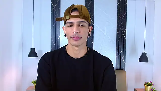 Franvill Trato online show from 15, 10, 2025