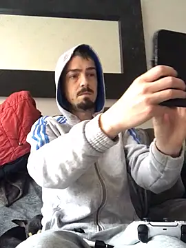 Snapshot of jaycoy22 chatting on 10, 2, 2026 jaycoy22 online show from 10, 2, 2026