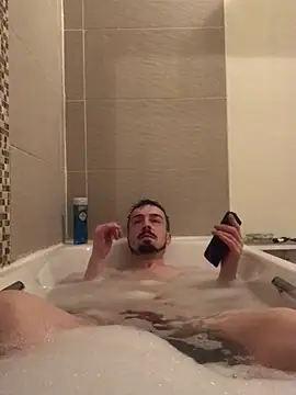 Snapshot of jaycoy22 chatting on 13, 2, 2026 jaycoy22 online show from 13, 2, 2026