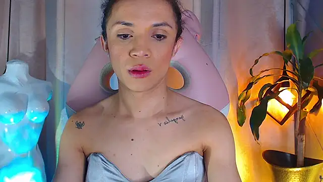 Cristal Gem1 online show from 15, 5, 2026