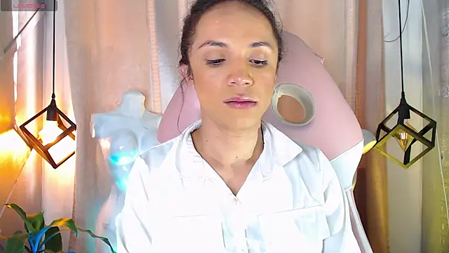 Cristal Gem1 online show from 3, 5, 2026