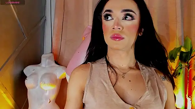 Snapshot of Cristal_Gem1 chatting on 19, 7, 2026 Cristal Gem1 online show from 19, 7, 2026