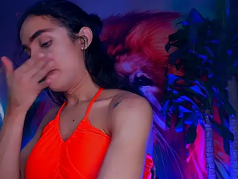 Cristal Gem1 online show from 8, 11, 2025