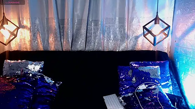 Cristal Gem1 online show from 11, 3, 2026