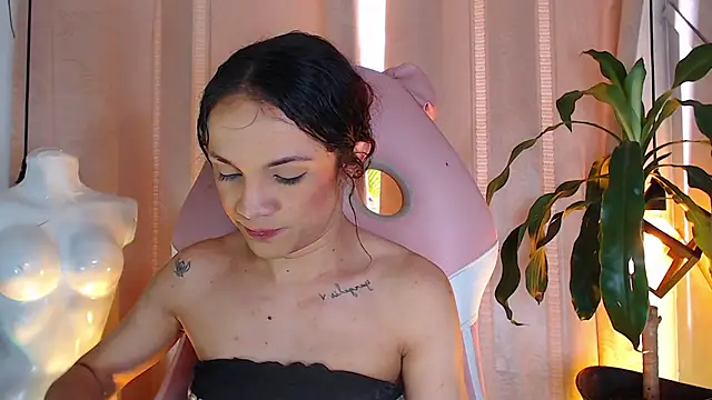 Cristal Gem1 online show from 22, 5, 2026