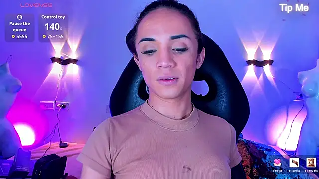 Cristal Gem1 online show from 6, 3, 2026