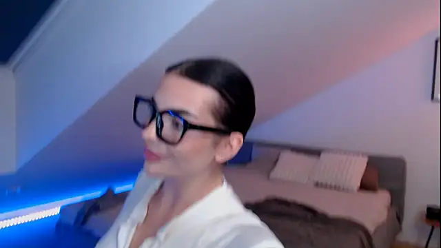 SophieFleur online show from 30, 11, 2025