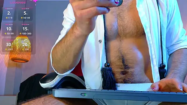 Thaiel Fosteer online show from 3, 10, 2025