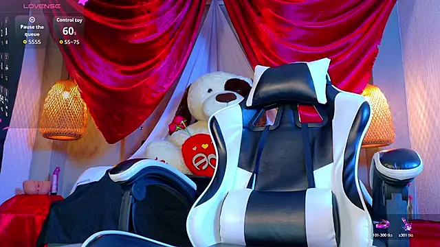 Thaiel Fosteer online show from 15, 2, 2026