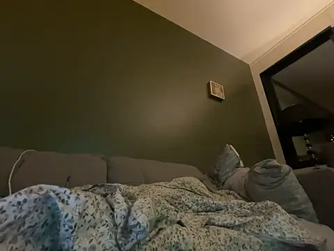 Tina-Maria online show from 30, 10, 2025