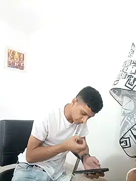 Snapshot of hechizo777 chatting on 23, 9, 2025 hechizo777 online show from 23, 9, 2025