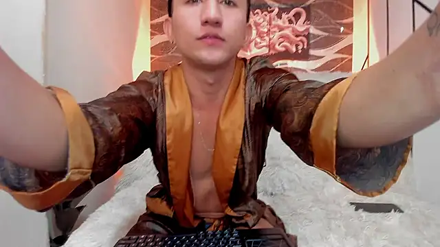 Snapshot of oliver_mr_ chatting on 24, 2, 2026 oliver mr online show from 24, 2, 2026