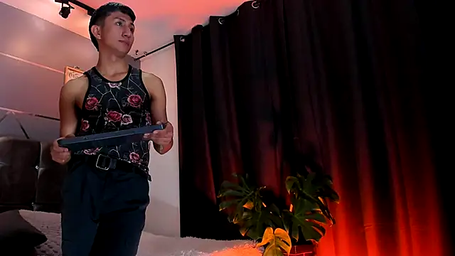 oliver mr  online show from 28, 10, 2025