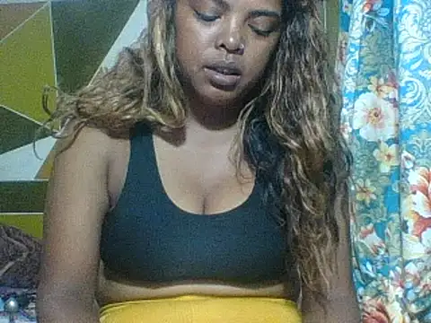 SEXY METISE online show from 9, 3, 2025