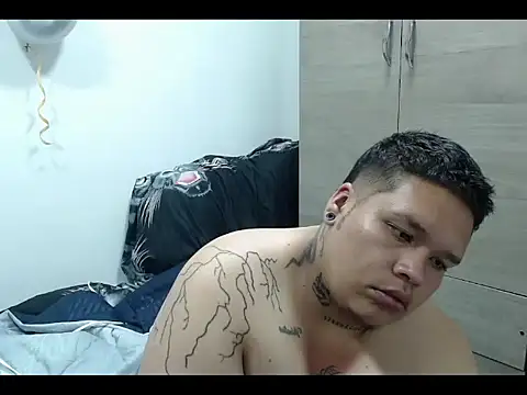Yulian bigclit7 online show from 25, 5, 2026