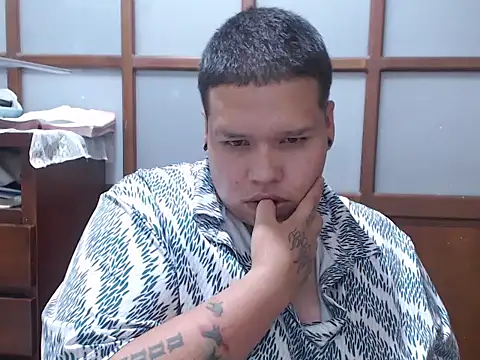 Yulian bigclit7 online show from 20, 4, 2026