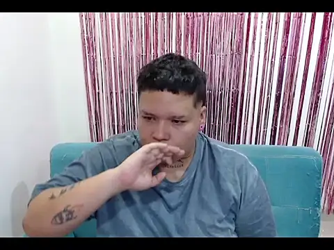 Yulian bigclit7 online show from 16, 3, 2026