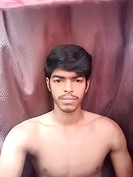 monster 33 online show from 10, 9, 2025