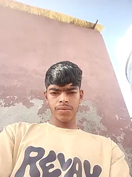 monster 33 online show from 18, 4, 2026