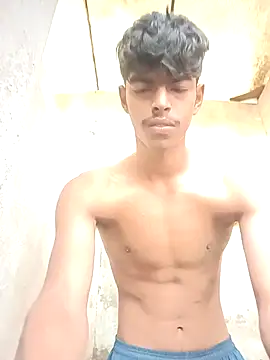 monster 33 online show from 18, 10, 2025