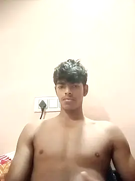 monster 33 online show from 17, 11, 2025