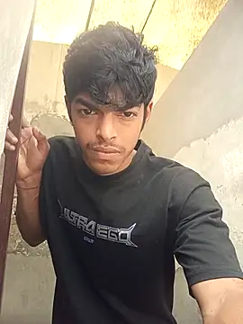 monster 33 online show from 28, 3, 2026