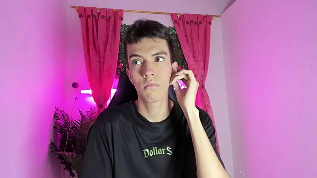 dylan 202520  online show from 13, 9, 2025