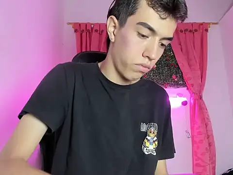 dylan 202520  online show from 22, 9, 2025