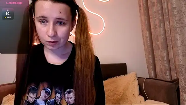  Linett  online show from 17, 11, 2025