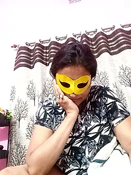 Snapshot of Gullapi chatting on 15, 4, 2026 Gullapi online show from 15, 4, 2026