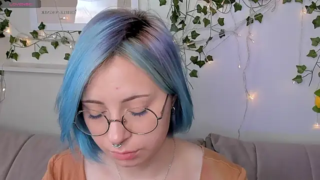 Penny Stanley online show from 19, 9, 2025