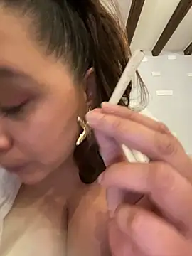 Big Boob Gang online show from 21, 11, 2025