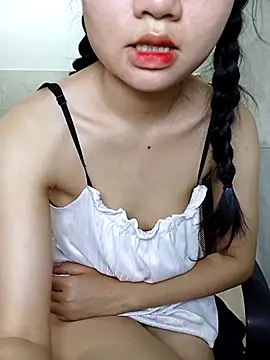 Viviann08 online show from 8, 4, 2026