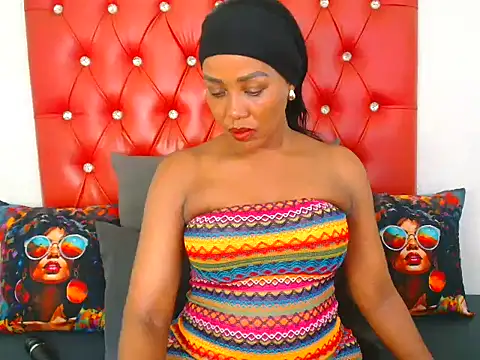 GaggingQueen32 online show from 22, 10, 2025