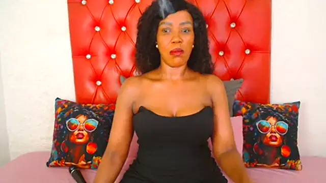 GaggingQueen32 online show from 26, 11, 2025