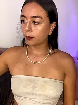 Gaby 7770 online show from 4, 11, 2025
