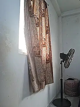 Snapshot of BeautyGirl_sara chatting on 31, 7, 2026 BeautyGirl sara online show from 31, 7, 2026