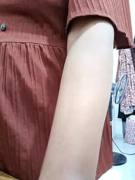 BeautyGirl sara online show from 9, 11, 2025