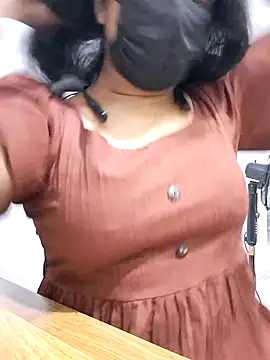 BeautyGirl sara online show from 24, 9, 2025