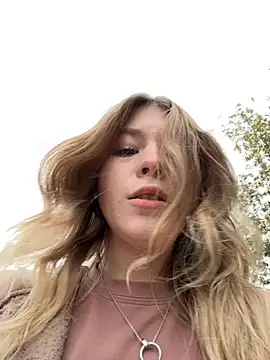 Mimiumuy online show from 22, 9, 2025