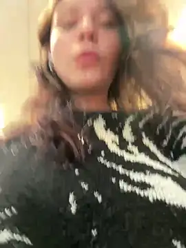 Mimiumuy online show from 25, 9, 2025