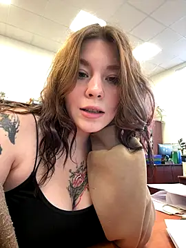 Mimiumuy online show from 17, 10, 2025