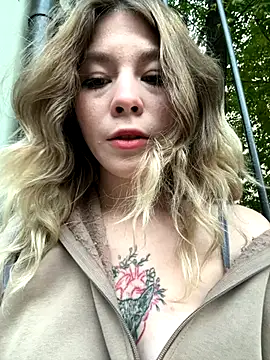 Mimiumuy online show from 18, 9, 2025