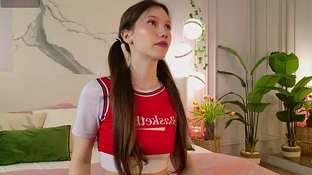 MaryNixon  online show from 9, 3, 2026